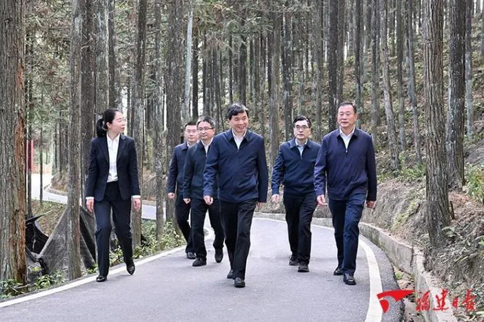 福建省委书记周祖翼深入调研产业发展、基层治理、乡村振兴等工作(图2)