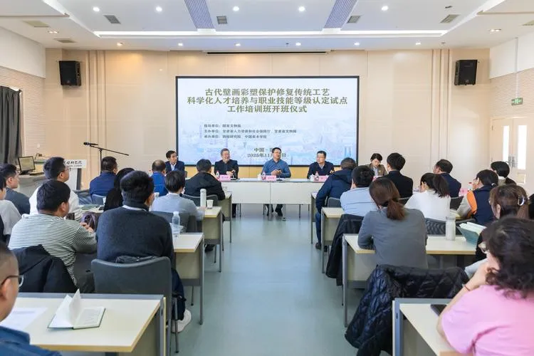 职业技能培训陷阱揭秘：投诉频发，维权难【虚假宣传诱导消费】(图2)