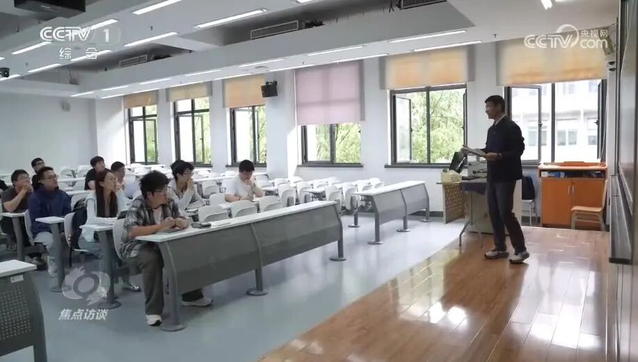 致敬科技先锋：桂海潮与野血复壮的报国梦(图2)
