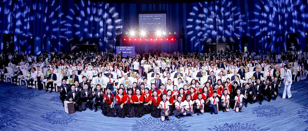 科技工作者日表彰大会 致敬新时代科研奋斗者(图4)