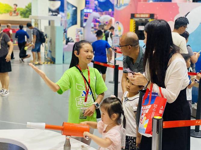 中国科技馆六一亲子活动：小小志愿者开放日精彩回顾(图2)