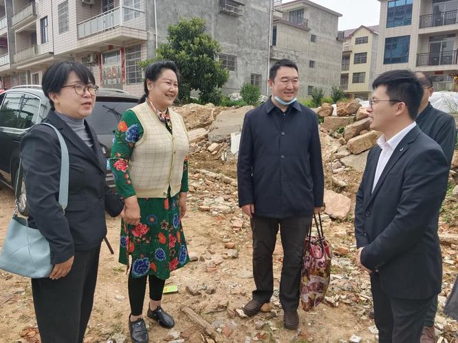 侨胞寻根问祖找不到祖屋，乡政府暖心帮忙圆梦(图1)