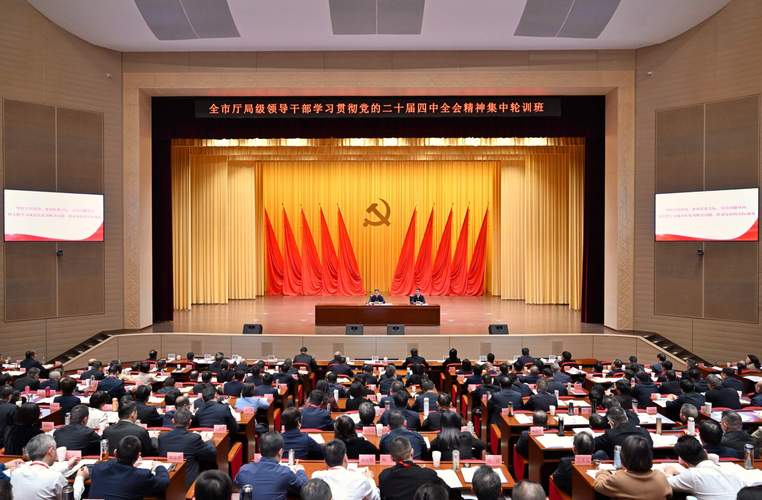 福建省委书记赴闽江大学调研，解读十五五发展蓝图(图2)