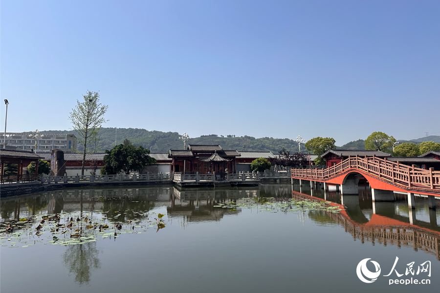 从负债村到样板间，福建柏洋村党建如何逆袭？(图1)