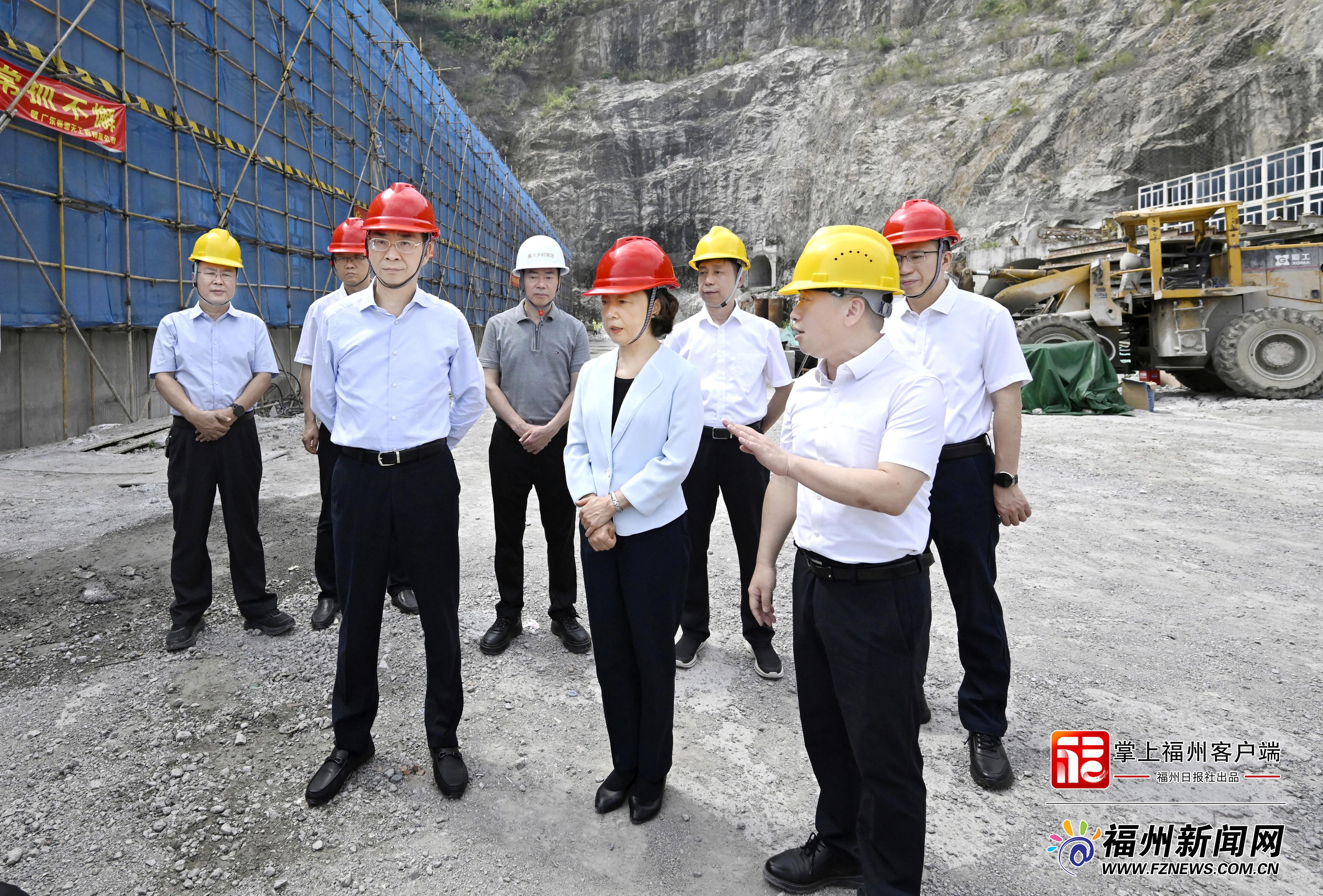 福州书记市长突查防汛安全 确保群众生命财产安全(图2) 福州书记市长突查防汛安全 确保群众生命财产安全(图2)