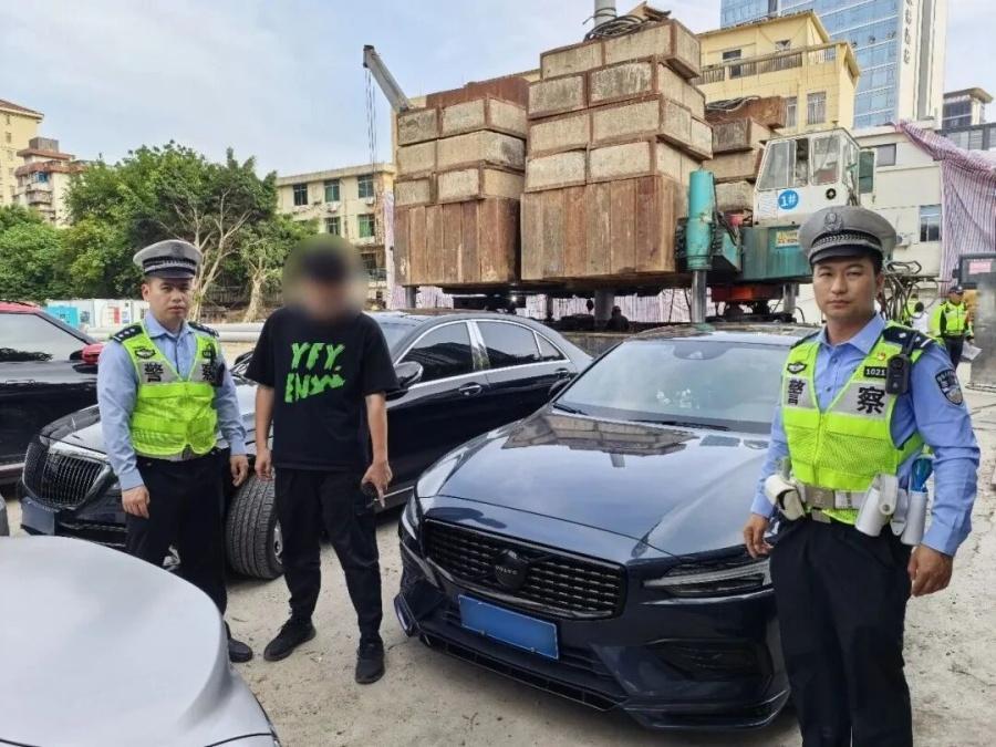 高考前严查飙车炸街 非法改装车被罚500元(图1)
