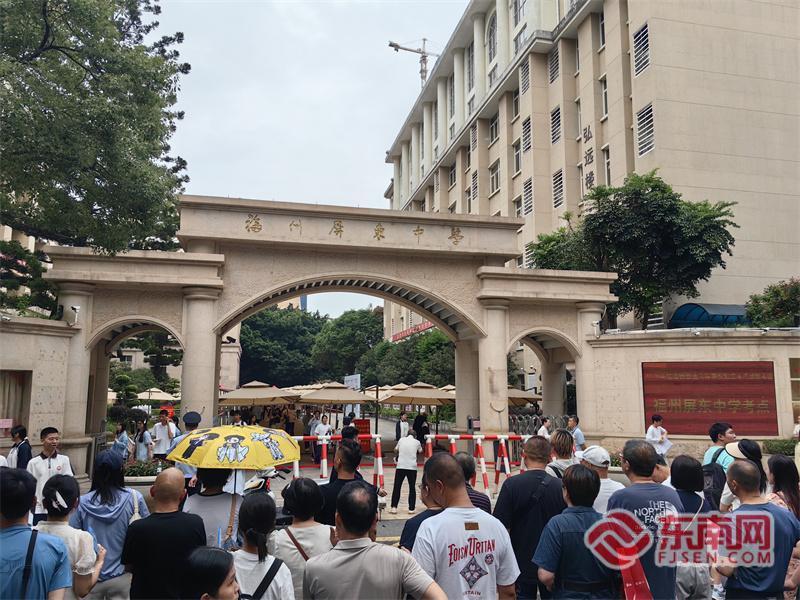 福州高考生看考场 家长必知这些准备事项(图2)