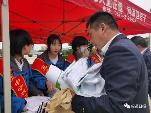 高考期间福州7000个停车位免费，送考家长必看