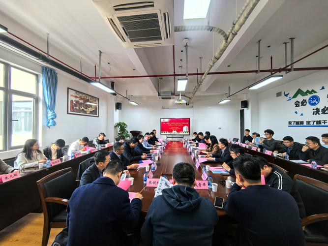 钢结构技术交流会在福州举行 产学研基地助力成果转化(图1) 钢结构技术交流会在福州举行 产学研基地助力成果转化(图1)