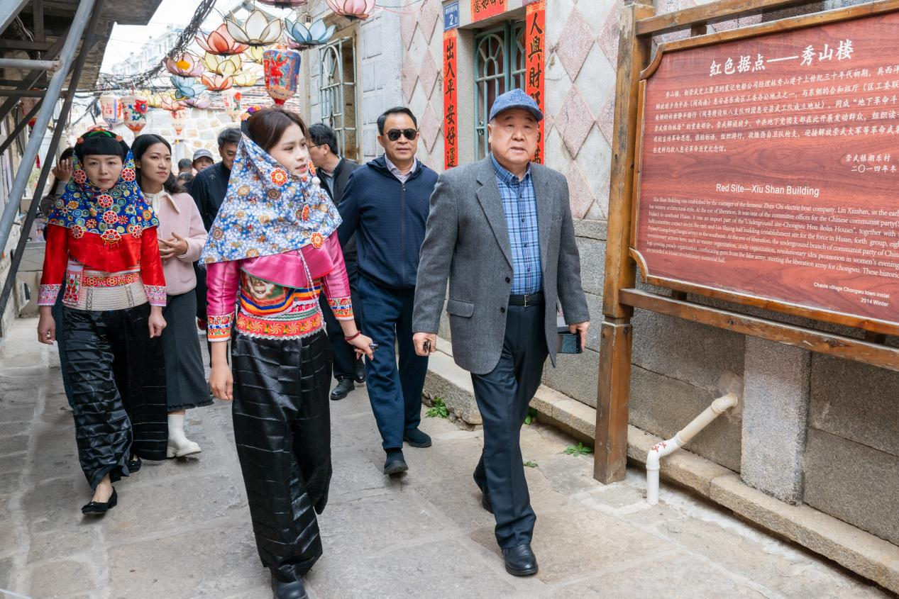 莫言等名家齐聚惠安，惠女精神如何出圈走红？(图1)
