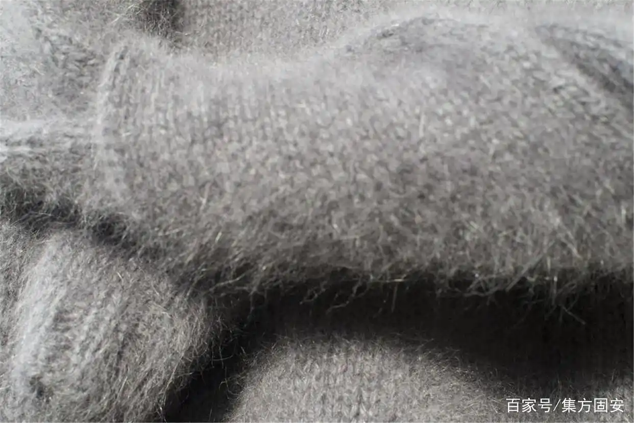 生活窍门宝典：干睫毛膏滴盐水，烫伤涂牙膏(图1)