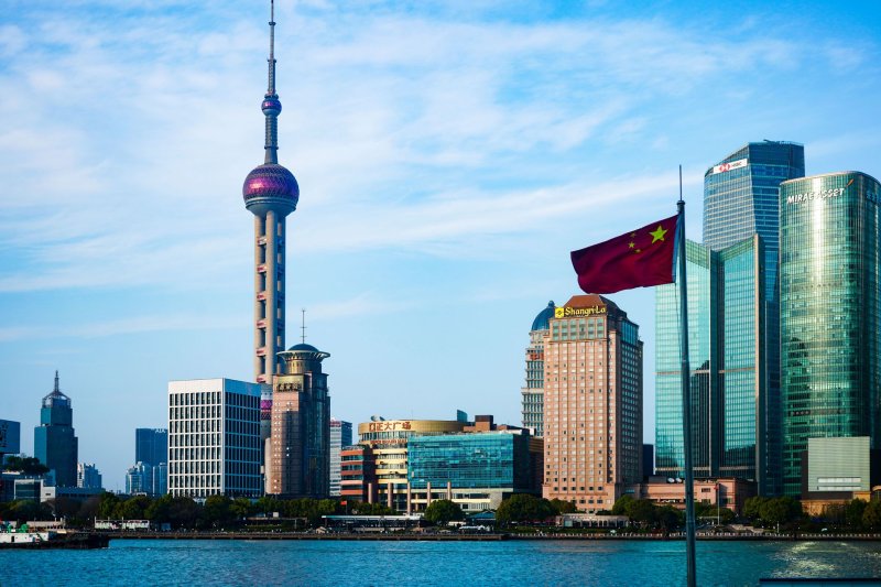 中国经济韧性裹挟“强大韧性”中美谁更强？