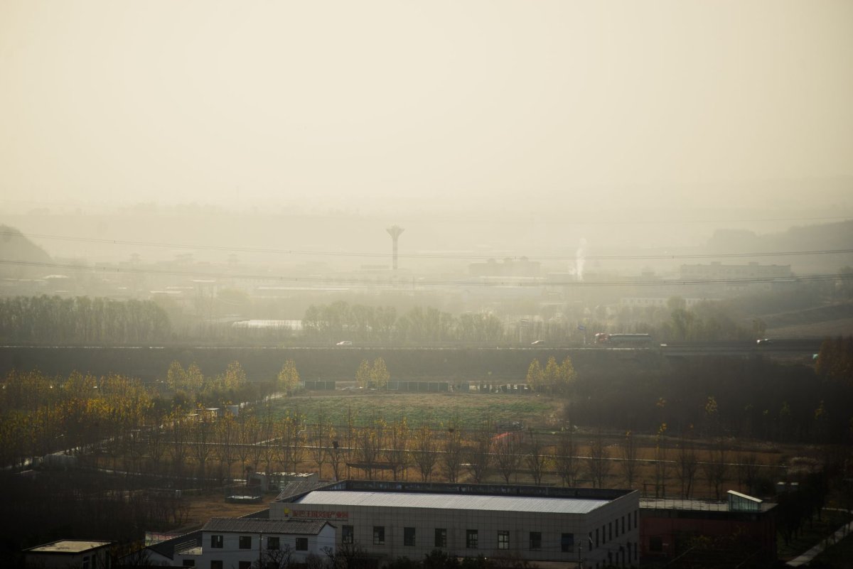 贵南高铁贵荔段正式通车贵阳至荔波最快57分可达(图1) 贵南高铁贵荔段正式通车贵阳至荔波最快57分可达(图1)
