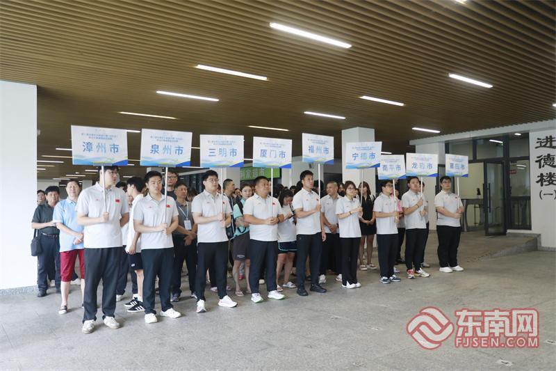 福建全民健身游泳选拔赛福州开赛 中老年也能参加(图2) 福建全民健身游泳选拔赛福州开赛 中老年也能参加(图2)