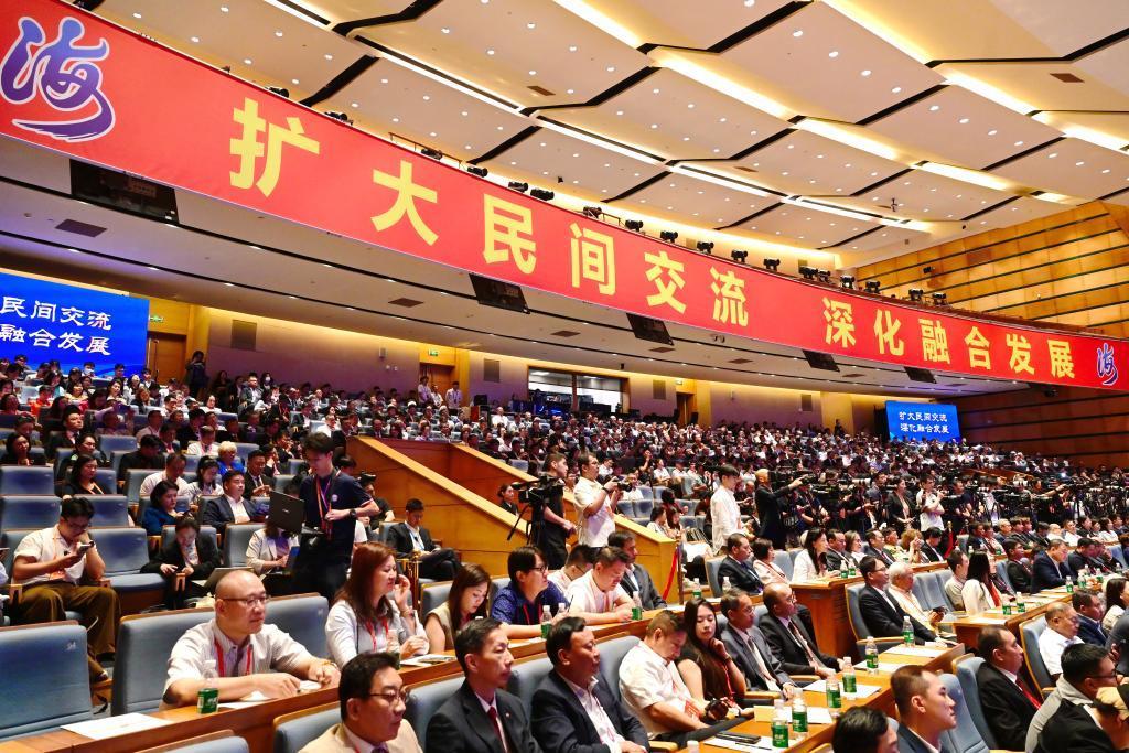 台胞心声：走近走亲，走到一起——海峡论坛上的真情故事(图2)