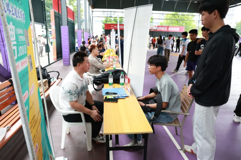 福建体育学院招聘会 930个岗位等你来(图1) 福建体育学院招聘会 930个岗位等你来(图1)