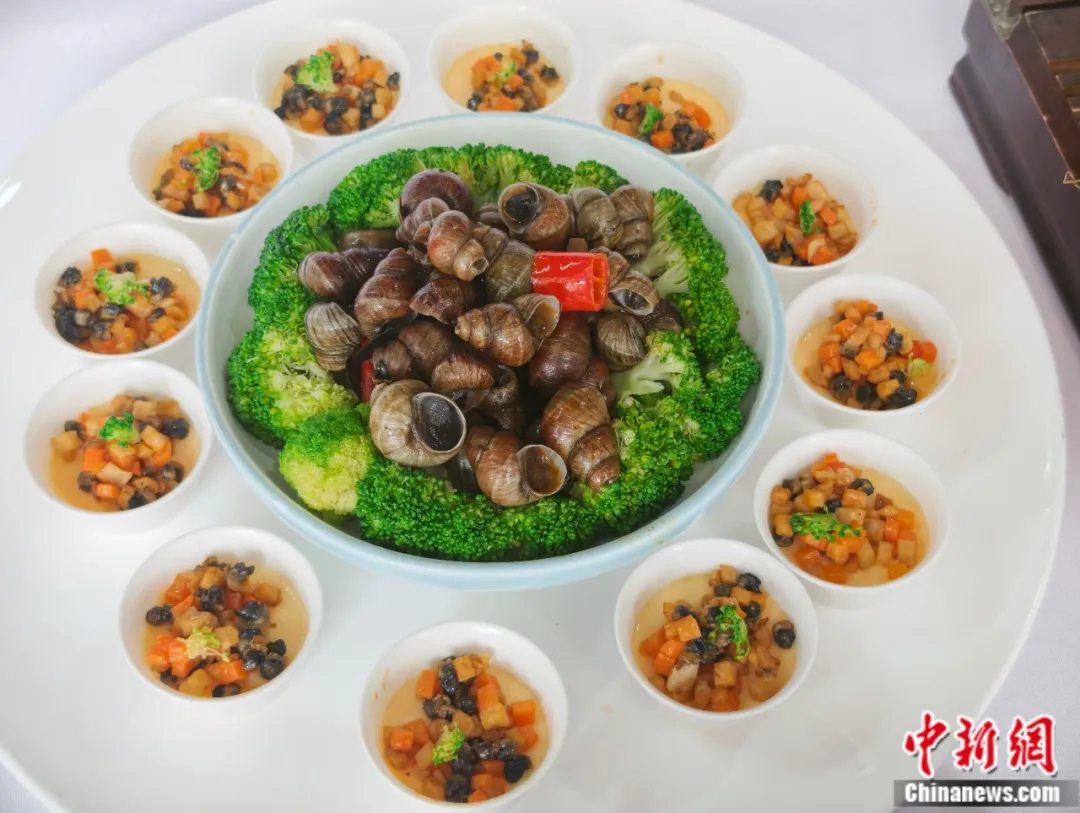 柳州万物皆可螺蛳味！300道创意菜脑洞大开(图16)