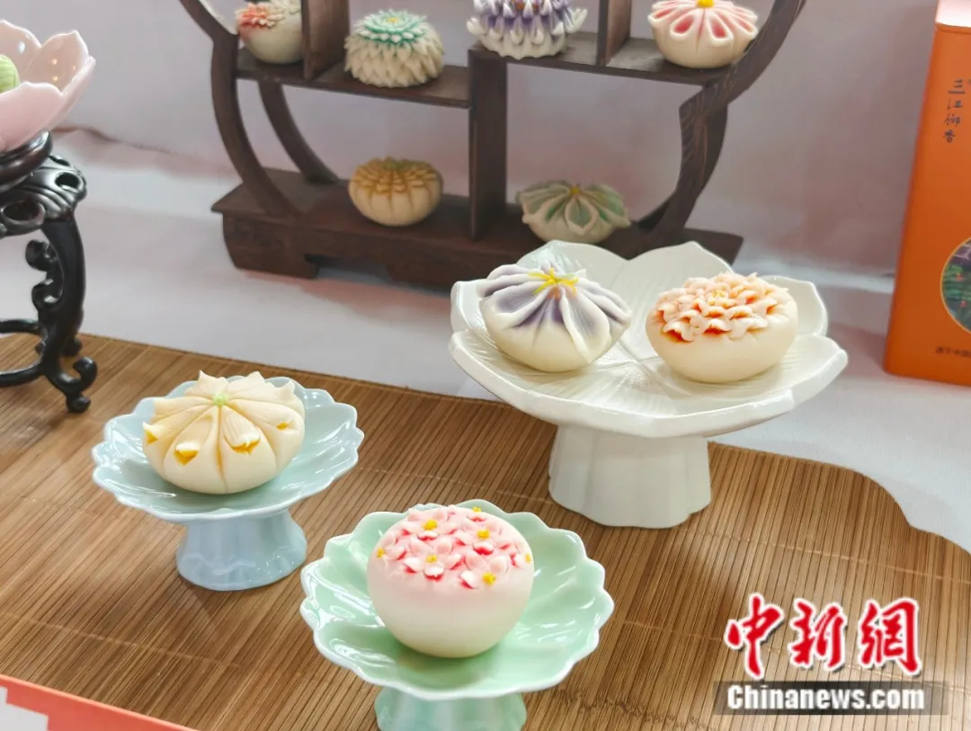 柳州万物皆可螺蛳味！300道创意菜脑洞大开(图5)