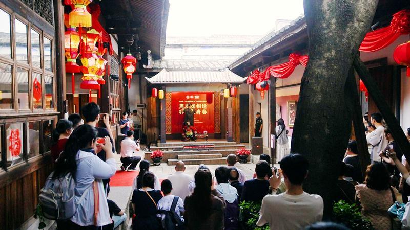 福建非遗展演：近距离触摸提线木偶、南音与剪纸(图1)