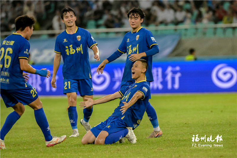 福州队2-0宁德队 五连胜！吴晨梅开二度(图1)
