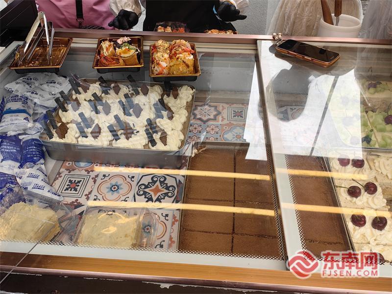 路边摊提拉米苏寿司别乱买 孩子吃后可能进ICU(图2)