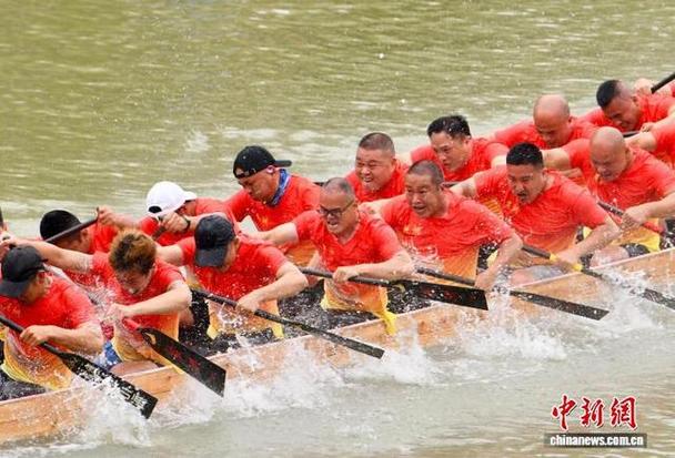 端午将至福州文旅热,龙舟赛事等多元活动精彩来袭(图1) 端午将至福州文旅热,龙舟赛事等多元活动精彩来袭(图1)