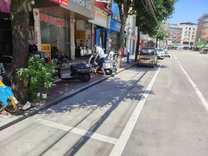 福建停车难问题专项治理启动，居民出行更便利(图1)