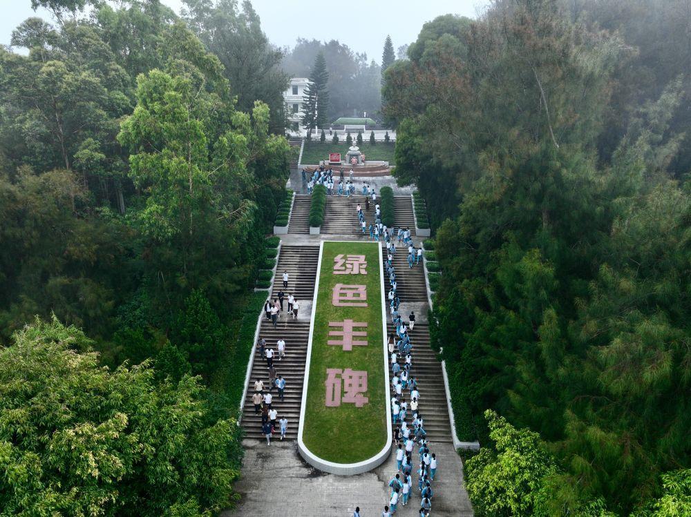 学习谷文昌精神，树立正确政绩观(图2)