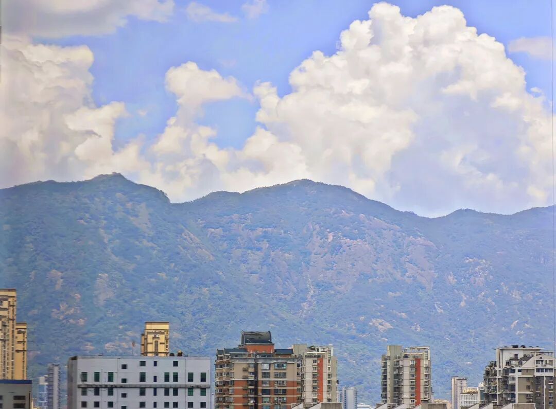福州高温橙色预警,今天出门注意防暑降温(图7) 福州高温橙色预警,今天出门注意防暑降温(图7)