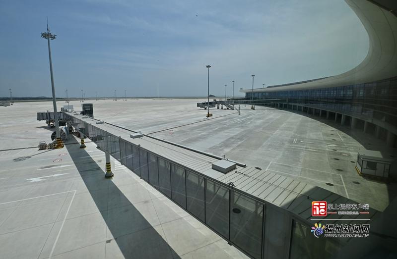 福州长乐机场升4F级!双跑道投运,直飞阿姆斯特丹首航(图2) 福州长乐机场升4F级!双跑道投运,直飞阿姆斯特丹首航(图2)