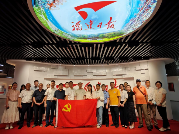 侨批党课庆七一,屏东社区党建联学凝聚初心(图2) 侨批党课庆七一,屏东社区党建联学凝聚初心(图2)