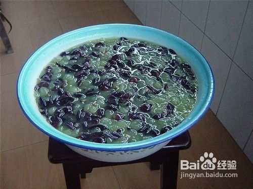 自制葡萄酒简单方法，纯天然无添加，省钱又好喝(图4)