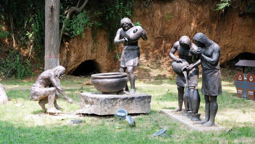 黄河中游人群基因可追溯到6200年前仰韶先民(图2)