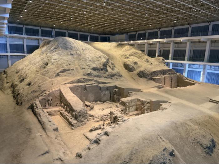 石窟与佛寺：中华文化如何包容改造外来艺术(图2)