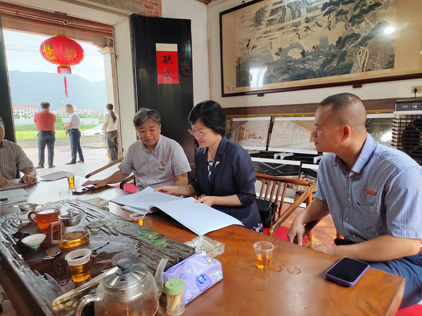 侨胞故居成党性教育课堂，古厝墙饰却面临褪色危机(图3)