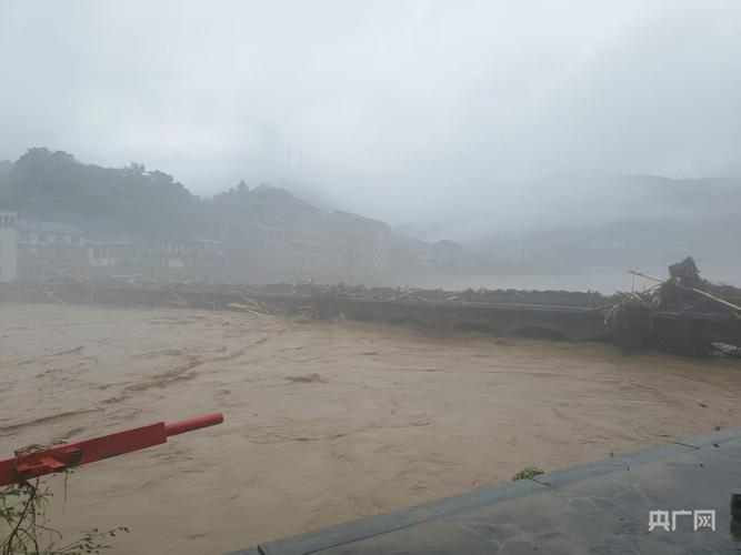 湖南云南启动防汛应急响应，强降雨持续到7月3日(图2)