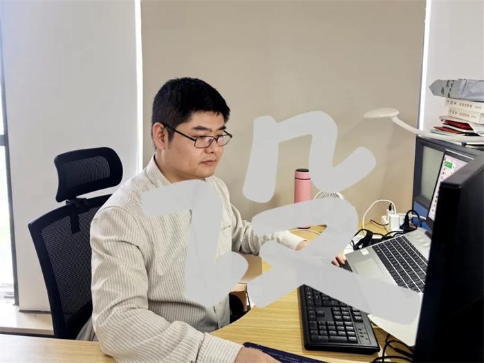 五一坚守一线，建工人用汗水书写新时代奋斗篇章(图3)
