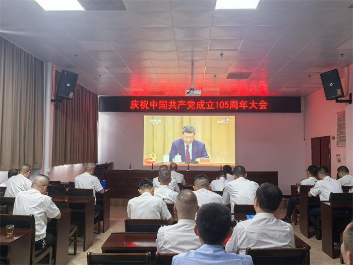 福州市水运中心庆建党105周年 守护闽江安澜服务群众(图2) 福州市水运中心庆建党105周年 守护闽江安澜服务群众(图2)