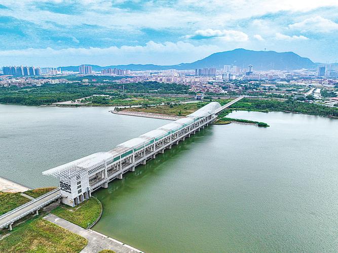 金门供水破5000万吨 87%用水来自福建(图1) 金门供水破5000万吨 87%用水来自福建(图1)