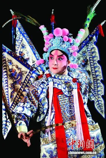 武生腿功不是戏,精气神才是魂!昆曲大师亲授秘籍(图2) 武生腿功不是戏,精气神才是魂!昆曲大师亲授秘籍(图2)