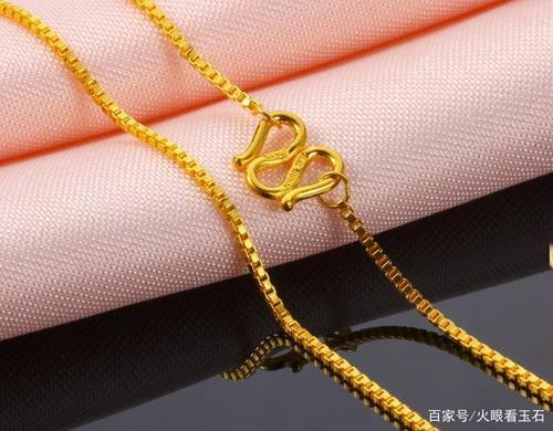 直播间4万项链只卖499?警方捣毁售假窝点,教你避坑(图2) 直播间4万项链只卖499?警方捣毁售假窝点,教你避坑(图2)