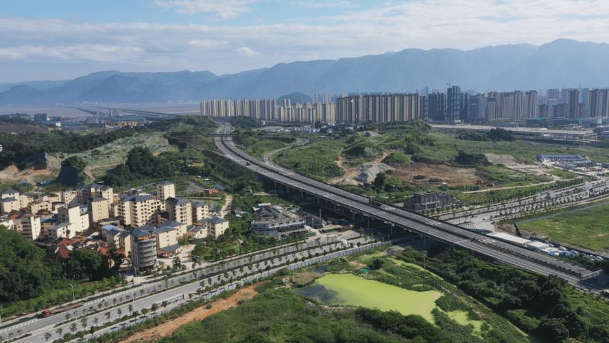 宁德现代海湾城市建设进展:环湾路网、老城焕新等热点回应(图2) 宁德现代海湾城市建设进展:环湾路网、老城焕新等热点回应(图2)