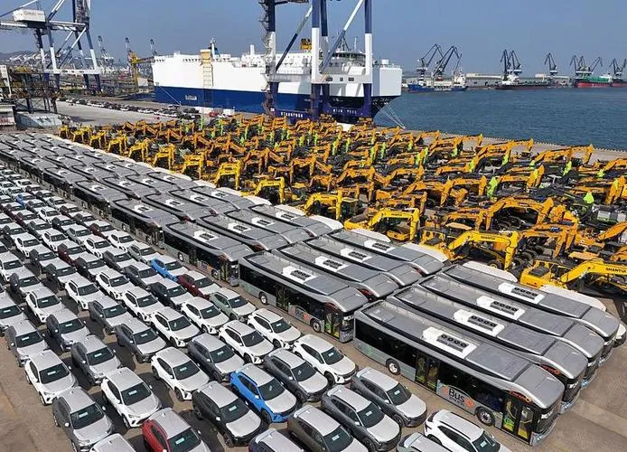 上半年中国汽车出口509万辆，6月单月首破百万辆