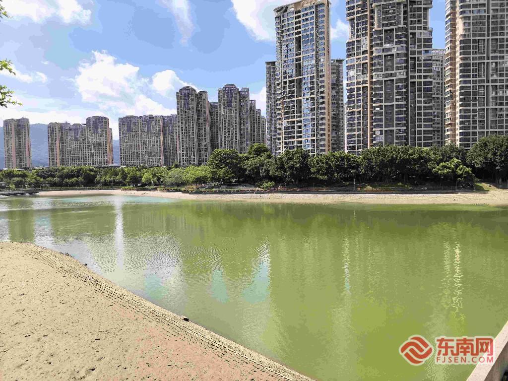 台风巴威逼近福建,水库提前泄洪腾库保安全(图1) 台风巴威逼近福建,水库提前泄洪腾库保安全(图1)