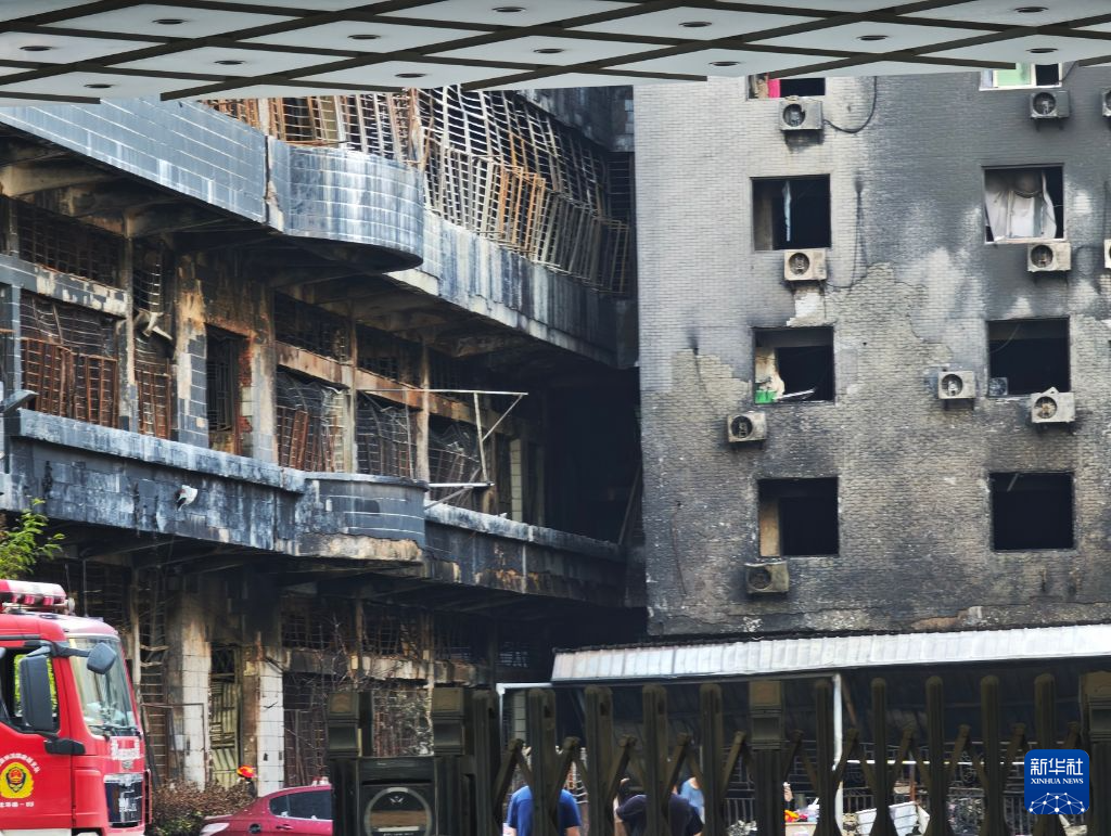 鞋厂火灾28人遇难,如何避免惨剧再发生?(图2) 鞋厂火灾28人遇难,如何避免惨剧再发生?(图2)