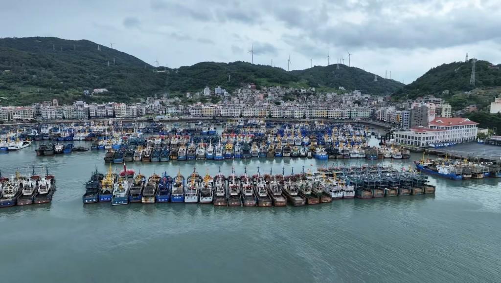 福建沿海台风一级响应,客渡运航线几乎全停