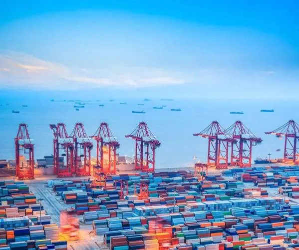 福建外贸增速创5年新高,高新技术产品进出口猛增(图2) 福建外贸增速创5年新高,高新技术产品进出口猛增(图2)