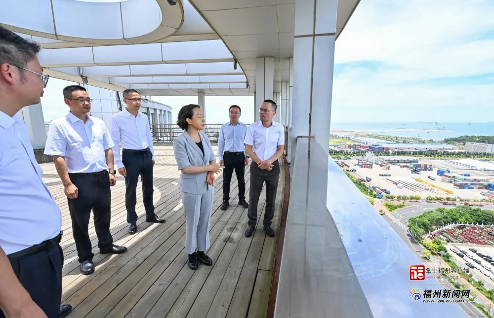 福建省委副书记郭宁宁突击检查福清平潭开发区整改(图1) 福建省委副书记郭宁宁突击检查福清平潭开发区整改(图1)