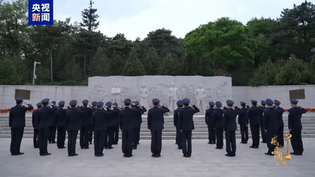 感动中国致敬隐蔽战线在台牺牲英烈,铭记统一忠魂(图12) 感动中国致敬隐蔽战线在台牺牲英烈,铭记统一忠魂(图12)