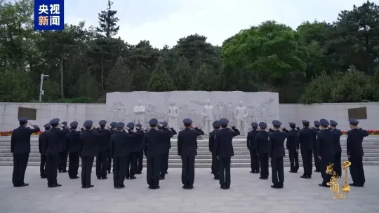 感动中国致敬隐蔽战线在台牺牲英烈,铭记统一忠魂(图12) 感动中国致敬隐蔽战线在台牺牲英烈,铭记统一忠魂(图12)